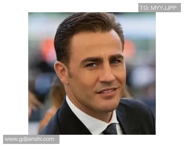 从绿茵场到音乐舞台 他是足球与歌唱的双料明星