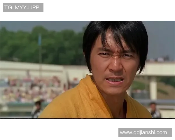 少林足球星爷一字马惊艳全场极限挑战力与美的完美结合 少林足球星爷一字马惊艳全场极限挑战力与美的完美结合