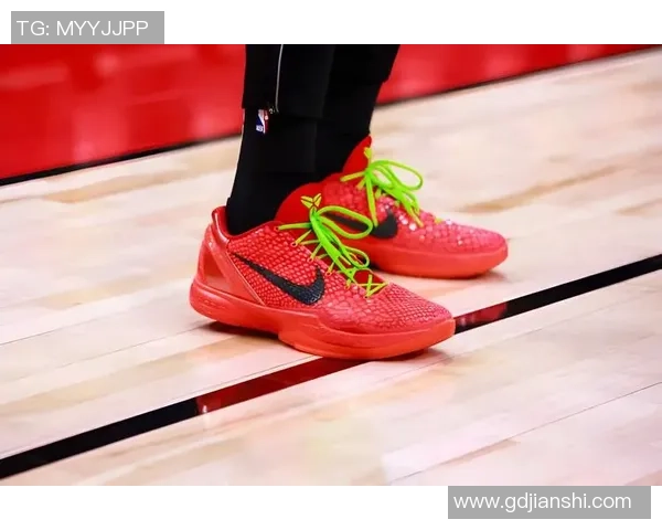 球星收到的球鞋是谁送的呢 球星收到的球鞋是谁送的呢