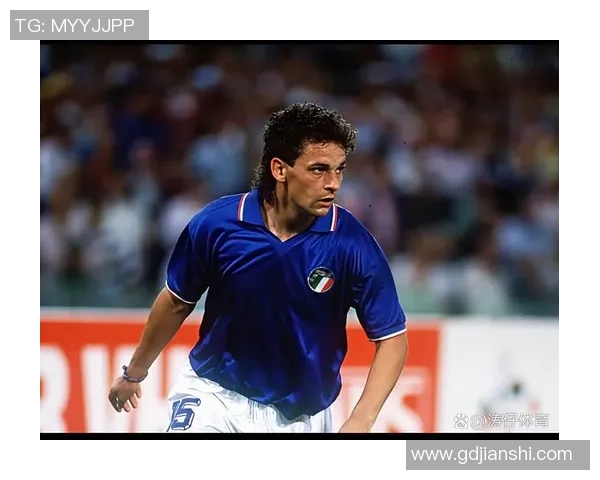 足球明星精彩瞬间壁纸合集 展现足坛传奇人物的风采与荣耀